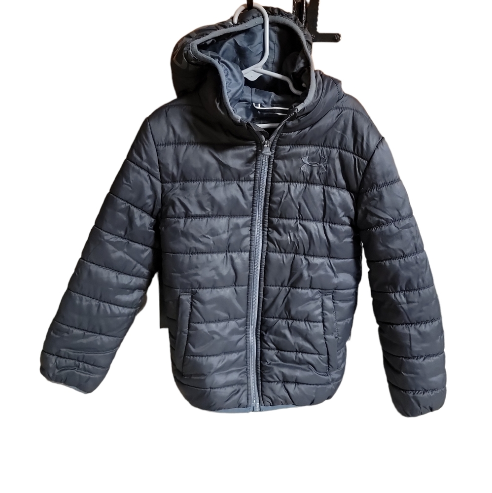 Boys Under Armour Jacket Size 6